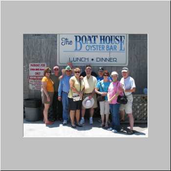 Boathouse Oyster Bar 13.jpg
